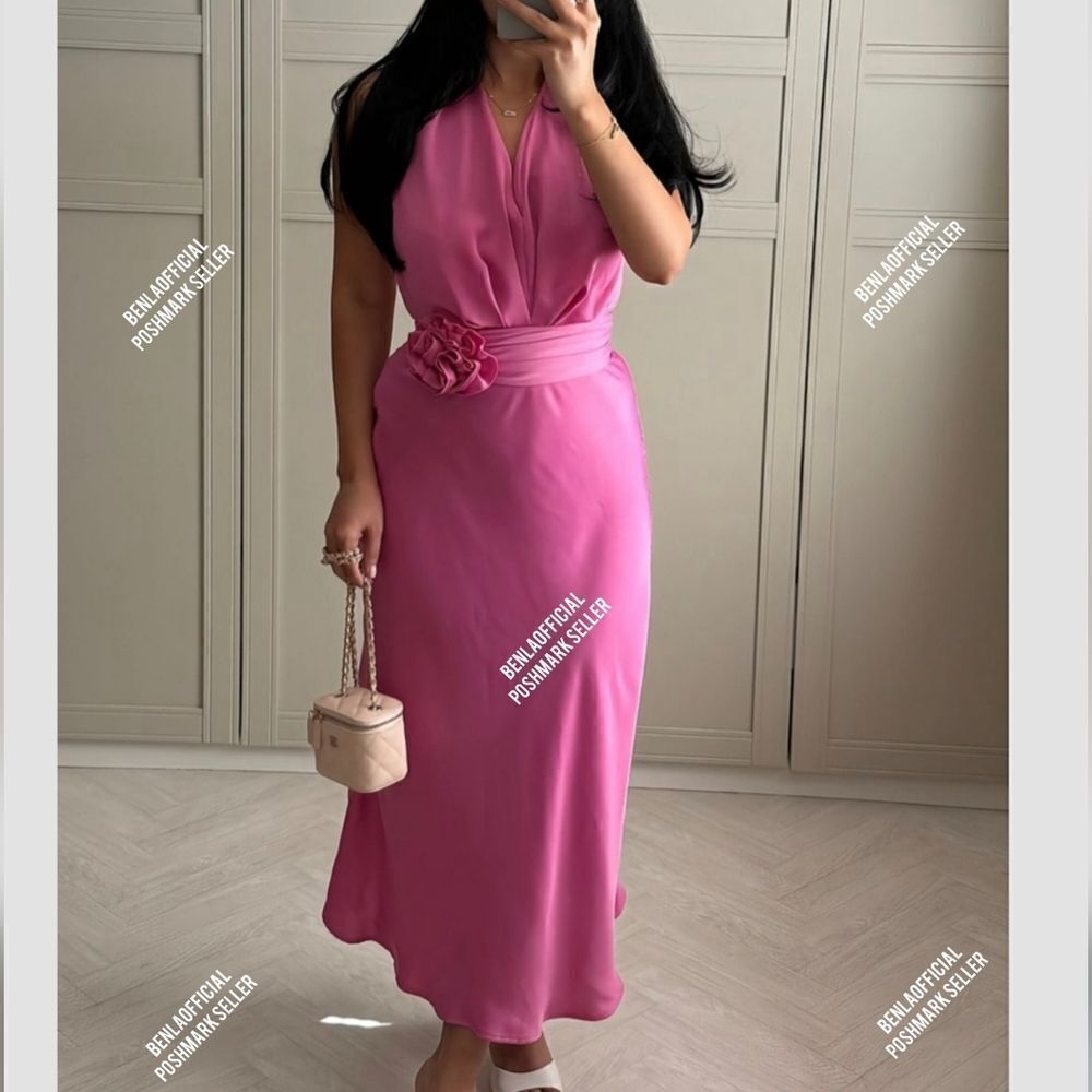 NWT ZARA FLORAL SATIN EFFECT MIDI DRESS pink - Picture 4 of 17